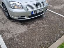 Toyata avensis