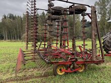JÄRELVEETAV KULTIVAATOR VÄDERSTAD 7,8M