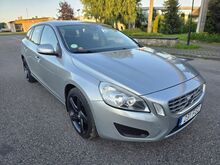Äsja Hollandist Volvo V60 2012a diisel Reg makstud