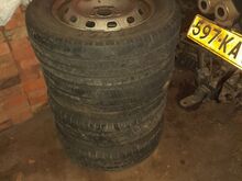 Renault Traficu veljed + suverehvid