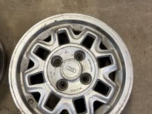 Audi 80 b2 originaal valuveljed 13”