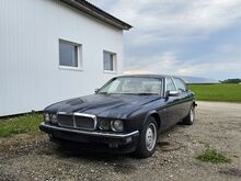 Jaguar Daimler Double Six 6.0 v12