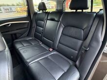 Volvo V70 Facelift 2.0 R5 D3 100kW, JÄRELMAKS!