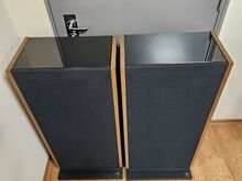 JBL J350 HiFi 3-Way Loudspeaker System