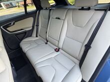 Volvo V60 Plug-In Hybrid AWD 2.4 D6 AWD 158kW