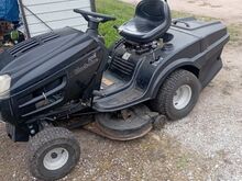 Kogujaga murutraktor MTD Black Line