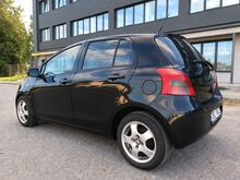 Toyota Yaris 1.4 D-4D 66kw üv 04.2027