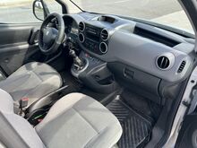 Peugeot Partner 1,6 HDi 55кВт ДЛИННЫЙ КУЗОВ С ПЕРЕГОРОДКОЙ