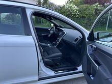 Volvo XC60 Рестайлинг Momentum AWD 2015 м.г. 2.4 133кВт