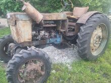 T-40 nelikveoline traktor