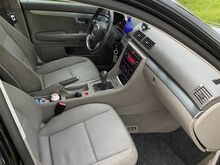 Audi A4B7