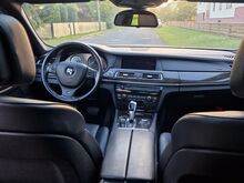 BMW 740 M-Pakett TwinTurbo 3.0 R6 240kW LS:160t km