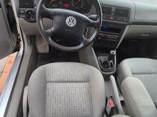 Müüa VW Golf 1.9tdi 96kw 2003a. 6k manuaal