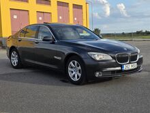 Bmw F01 730d - 2010