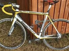 Maanteeratas Bianchi Sempre Carbon