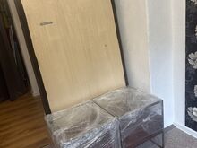 Два прикроватных столика из дерева манго + 2 бархатных �