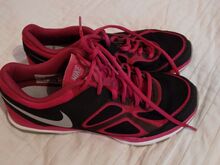 Naiste Nike jalatsid nr 39,stm 25 cm.