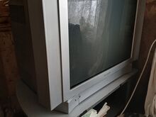 TV Panasonic 72cm koos alusega