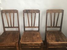 Kolm restaureeritud tooli