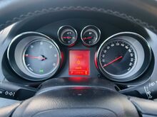 Opel Insignia 2011