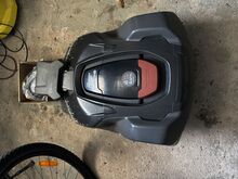 Robotniiduk Husqvarna 450X