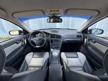 Volvo S60 Momentum 2.4 D5 120kW, JÄRELMAKS!