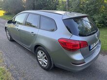 Opel Astra sports tourer 1.6 85kw 2012