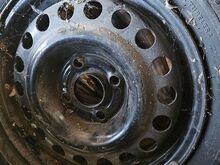 Opel Corsa R14 veljed rehvidega (paar)