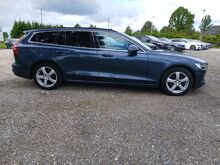 Volvo V60 2022