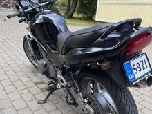 Kawasaki ER-500 97