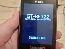 Mobiiltelefon Samsung Duos GT-B5722