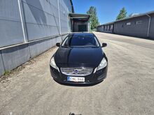 Volvo s 60 diisel manuaal