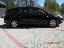 Opel Astra Sports Tourer 1.7TD 81kw 2012