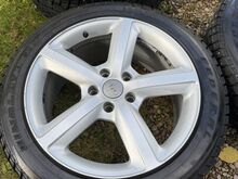 Audi valuveljed R20, naastrehvidega
