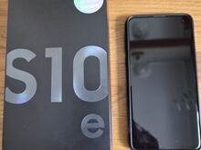 Samsung Galaxy S 10e