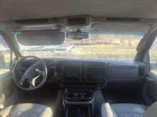 GMC Savana 2500