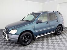 Mercedes-Benz ML 320