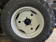 Передние колёса МТЗ-80/ЮМЗ: 9,00x R20 Rosava