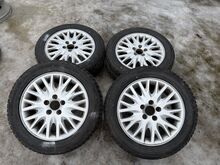 Volvo 16 tolli originaal valuveljed