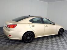 Lexus IS 220