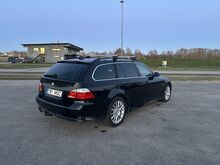 BMW 523i