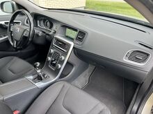 Volvo V60 2.0 Volvo D3 VIIS SILINDRIT 120kW