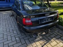 2x Audi A4B5 1.6л 74кВт механика