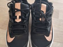 Кроссовки Nike 38 размер