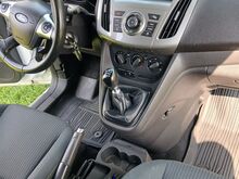 M/V Ford Transit Connect  Reg tasu makstud