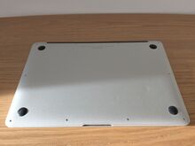 Macbook Air 13" 2017 (uue akuga) + laadija