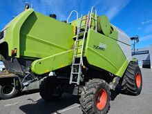 CLAAS TUCANO 320 + VARIO 540