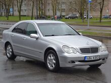 Mercedes-Benz C220 2003