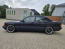 Mercedes-Benz 190e