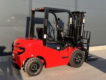 Дизельный погрузчик TCF FD30T2